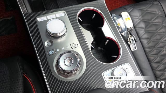 Genesis GV80 купе, 2024 9