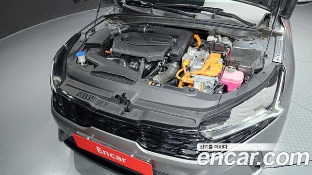 Kia K5 гибрид 3세대 Prestige, 2023 6