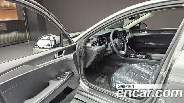 Kia K5 гибрид 3세대 Prestige, 2023 11