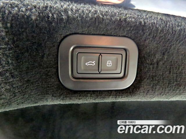 Bentley Flying Spur 3세대, 2022 17