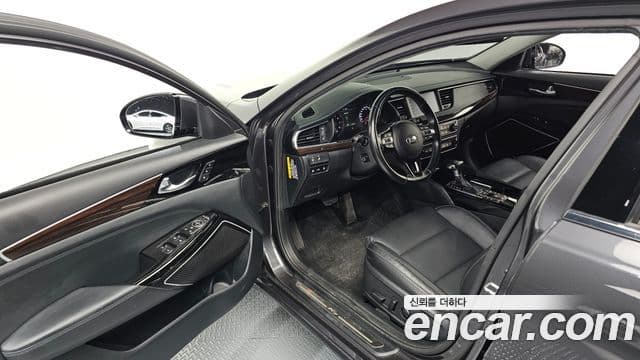 Kia All New K7 3.3 GDI Limited Plus, 2018 10