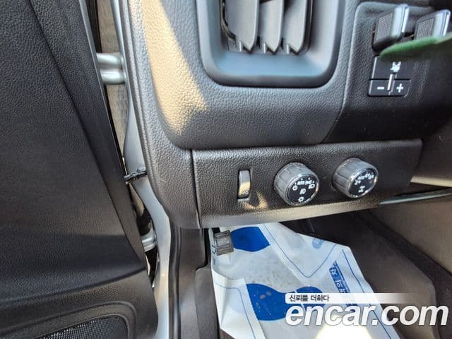 Chevrolet(GM대우) 콜로라도 Sport Bar, 2020 11