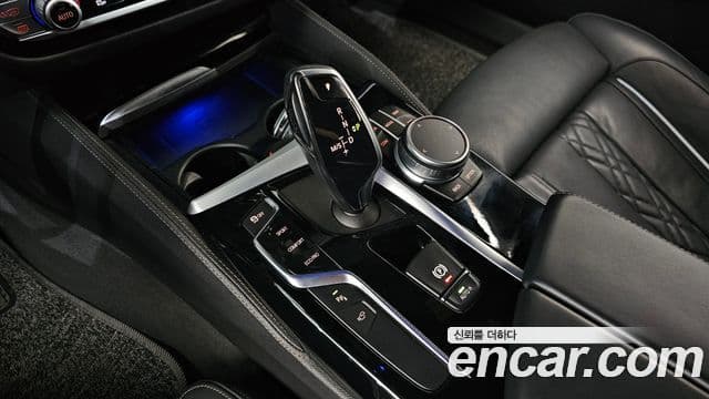 BMW 5시리즈 (G30) 520d M Sport Plus, 2020 9
