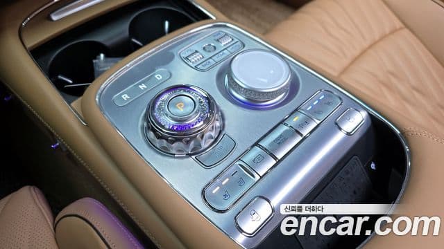 Genesis G90 (RS4) бензин 3.5 турбо AWD, 2023 9