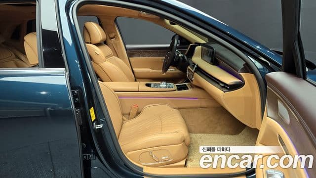 Genesis G90 (RS4) бензин 3.5 турбо AWD, 2023 11