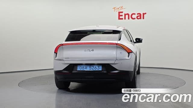 Kia EV6 Air, 2022 4