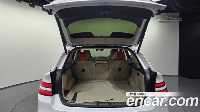 Genesis GV80 купе, 2024 20