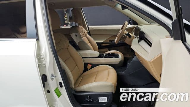 KG모빌리티(SsangYong) Actyon 2세대 S7, 2025 10