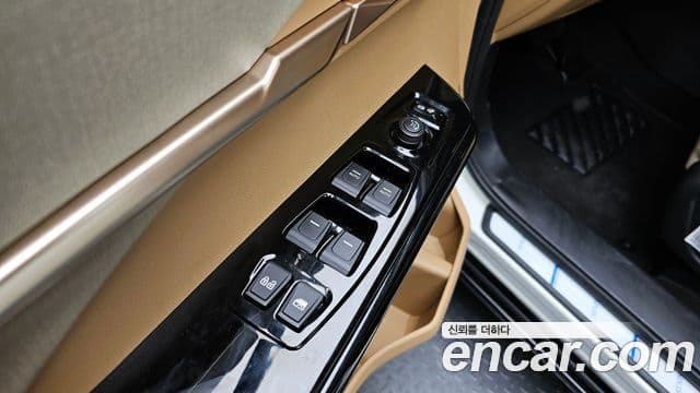 KG모빌리티(SsangYong) Actyon 2세대 S7, 2025 18