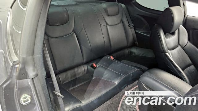 Hyundai Genesis купе 200 турбо P, 2010 12