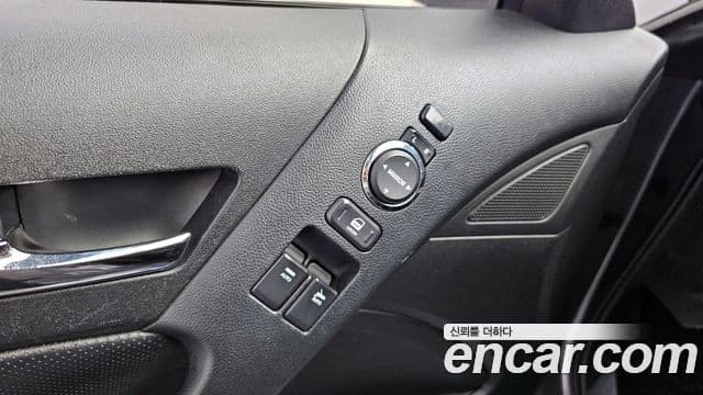 Hyundai Genesis купе 200 турбо P, 2010 18