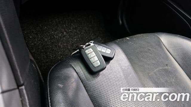 Hyundai Genesis купе 200 турбо P, 2010 20