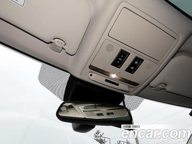 Jaguar XE Prestige, 2016 16