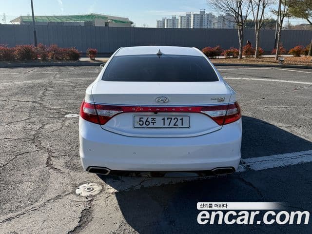 Hyundai Grandeur HG Premium, 2015 2