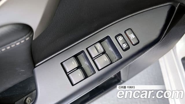 Lexus CT200h ZWA10, 2017 14