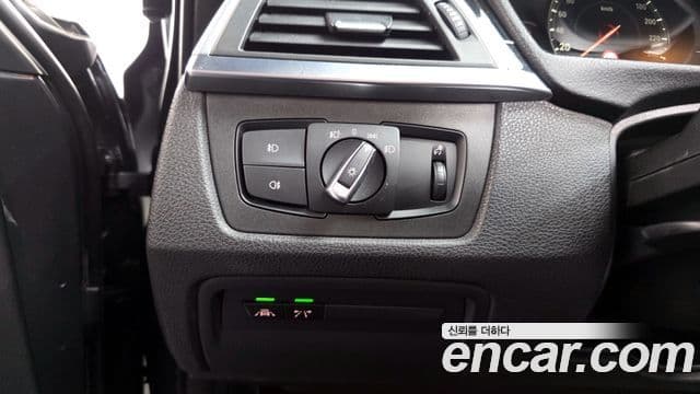 BMW 3시리즈 (F30) Luxury, 2018 13