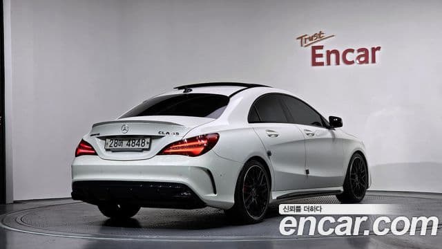 Mercedes-Benz CLA-класс C117 CLA45 AMG 4MATIC, 2017 2
