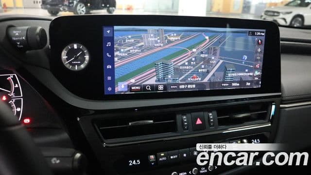 Lexus ES300h 7세대 Luxury Plus, 2026 13