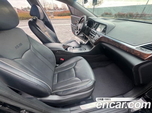 Hyundai Aslan Modern, 2015 14