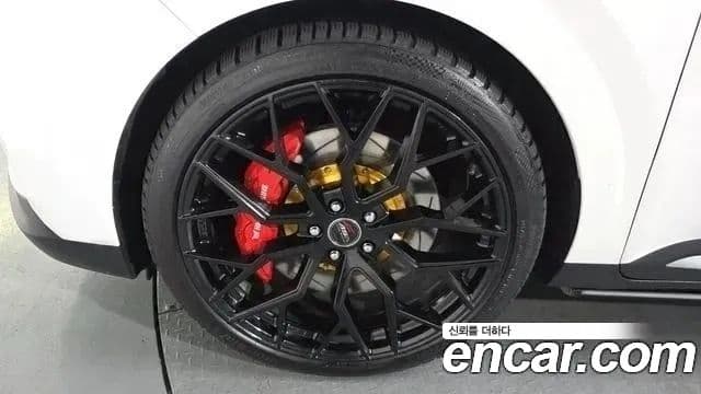 Kia Carnival 4세대 бензин 9인승 High Limousine(компания по спецнадстройкам), 2021 8