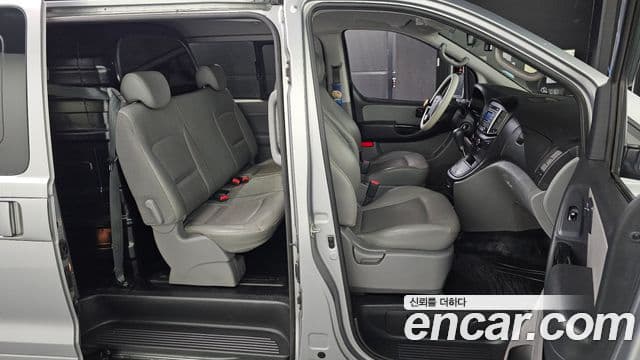 Hyundai Grand Starex Smart, 2017 12