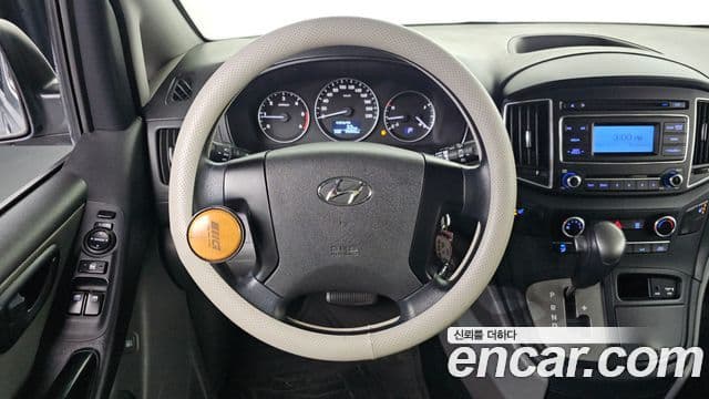 Hyundai Grand Starex Smart, 2017 15