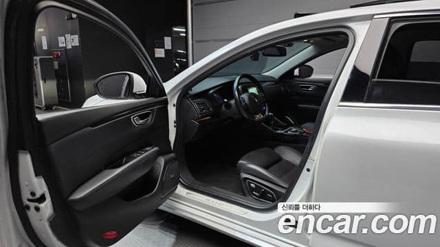 Renault Korea(Samsung) SM6 2.0 LPe RE (для людей с инвалидностью), 2019 11