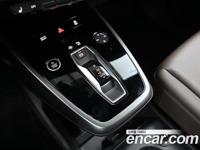 Audi Q4 e-Tron (F4) Premium, 2025 9