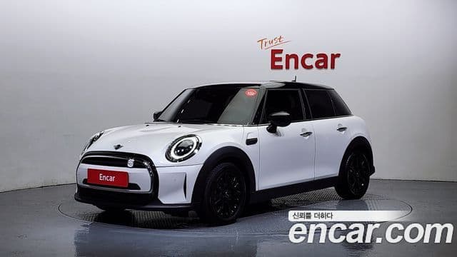 Mini Cooper 3세대, 2024 1