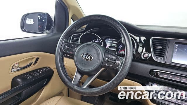Kia All New Carnival Noblesse, 2017 13