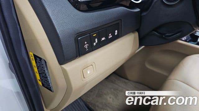 Kia All New Carnival Noblesse, 2017 16