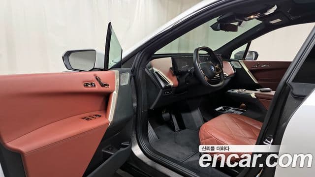 BMW iX xDrive50 Sport Plus, 2024 10