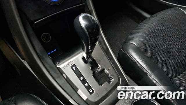 Hyundai Avante MD M16 GDI Smart, 2013 9