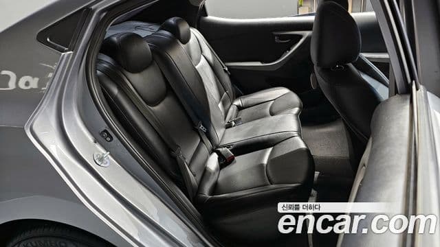 Hyundai Avante MD M16 GDI Smart, 2013 12