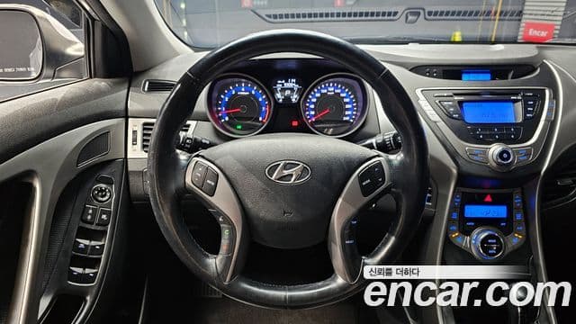 Hyundai Avante MD M16 GDI Smart, 2013 13