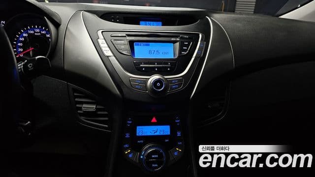 Hyundai Avante MD M16 GDI Smart, 2013 14