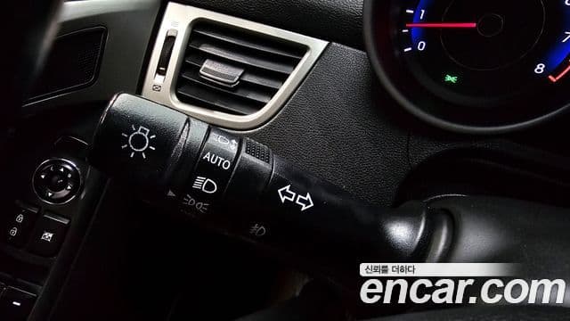 Hyundai Avante MD M16 GDI Smart, 2013 16