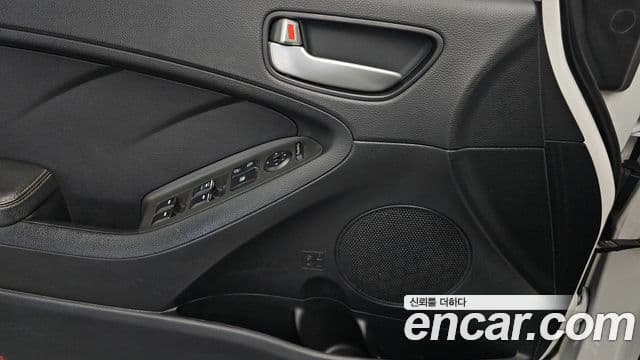 Kia The / новый New K3 Deluxe, 2018 17