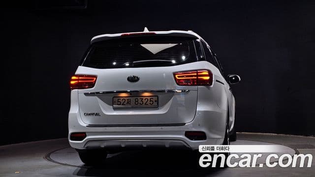 Kia The / новый New Carnival Special, 2019 4