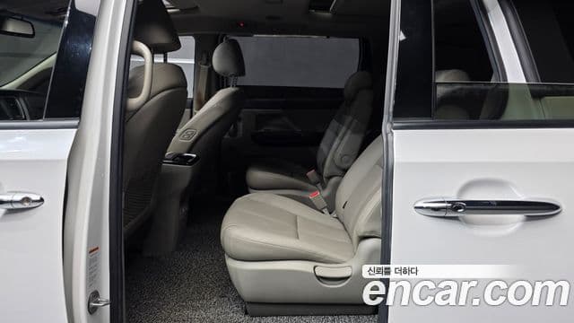 Kia The / новый New Carnival Special, 2019 12