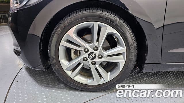 Hyundai Avante AD 1.6 GDI Value Plus, 2018 все фото