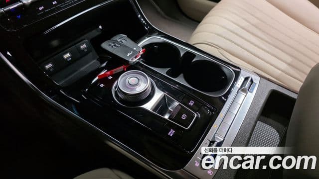 Kia Carnival 4세대 бензин 9인승 High Limousine(компания по спецнадстройкам), 2023 9