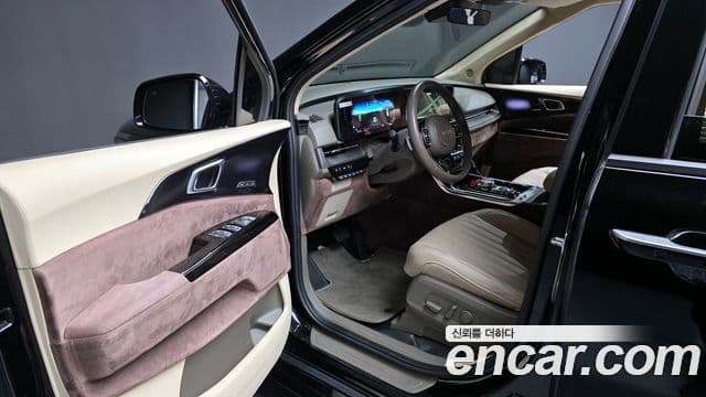 Kia Carnival 4세대 бензин 9인승 High Limousine(компания по спецнадстройкам), 2023 10