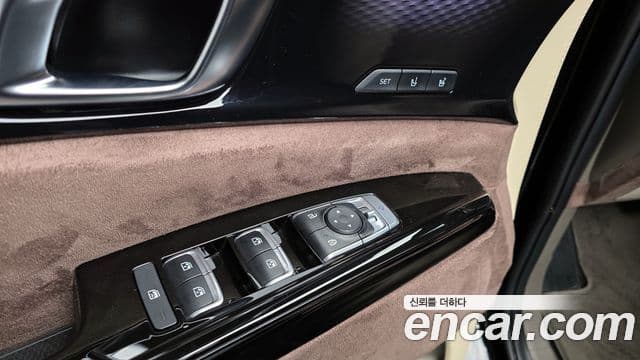 Kia Carnival 4세대 бензин 9인승 High Limousine(компания по спецнадстройкам), 2023 14