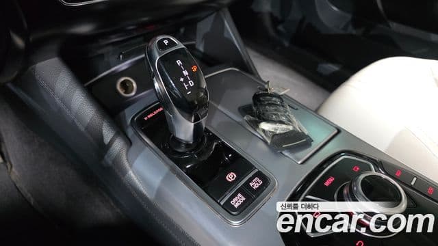 Kia K9 Special, 2013 9