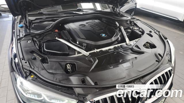 BMW 8시리즈 (G15) 840i xDrive M Sport купе, 2021 6