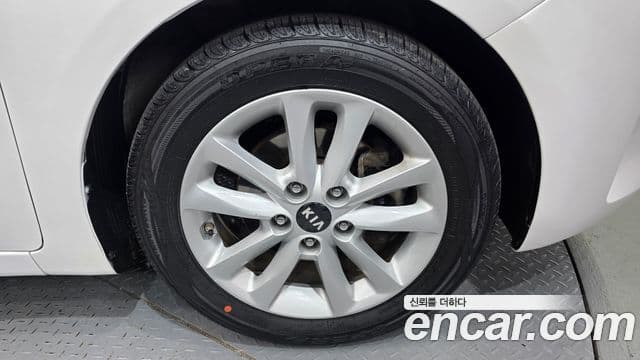 Kia The / новый New K3 Trendy, 2017 все фото