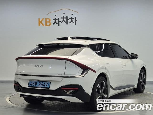 Kia EV6 GT Line, 2023 3