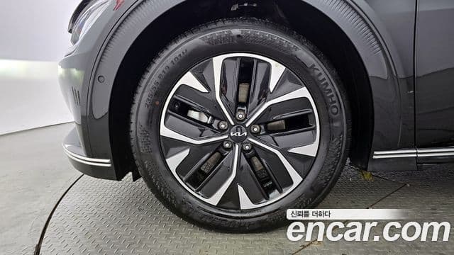 Kia EV6 Earth, 2023 все фото