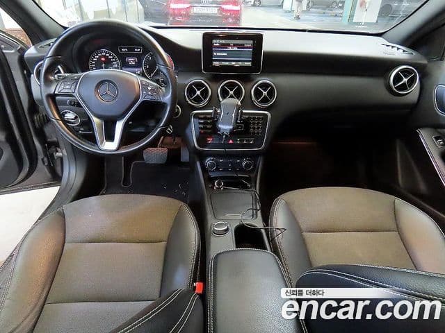 Mercedes-Benz A-класс W176 Style, 2015 11